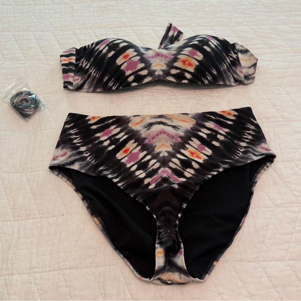 Bar III Patterned Bikini Set